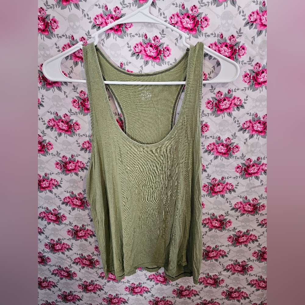 American Eagle muscle tank